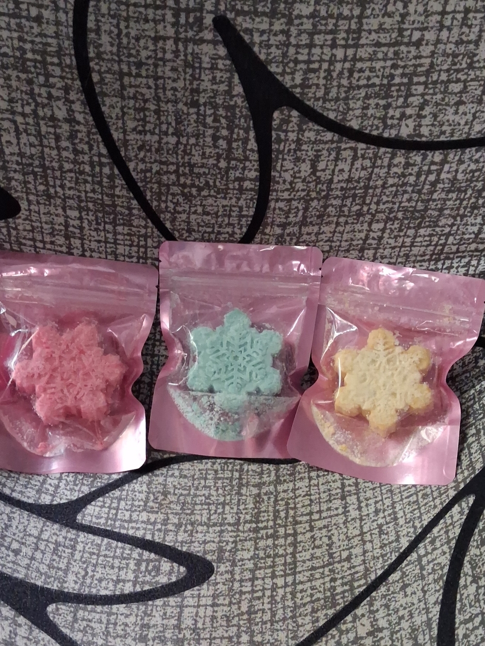 Homemade Snowflake Wax Melts Trio - Pink, Teal, Yellow